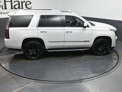 2019 Cadillac Escalade Luxury