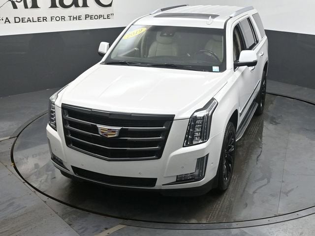2019 Cadillac Escalade Luxury