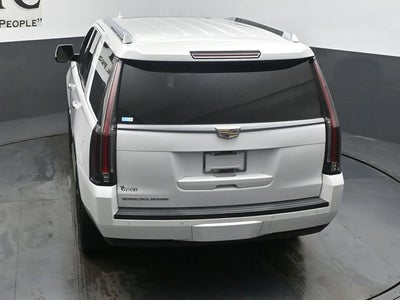 2019 Cadillac Escalade Luxury