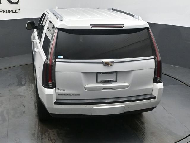2019 Cadillac Escalade Luxury