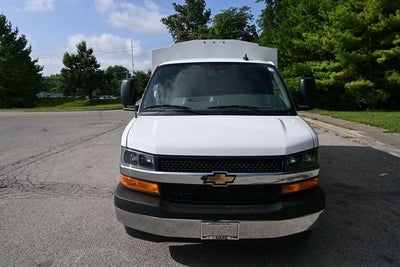 2026 Chevrolet Express Cutaway 3500 1WT