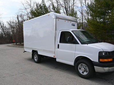 2026 Chevrolet Express Cutaway 3500 1WT