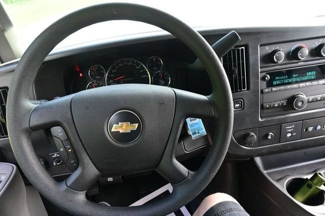 2026 Chevrolet Express Cutaway 3500 1WT