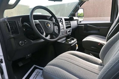 2026 Chevrolet Express Cutaway 3500 1WT