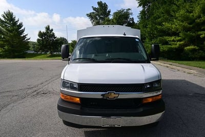 2026 Chevrolet Express Cutaway 3500 1WT