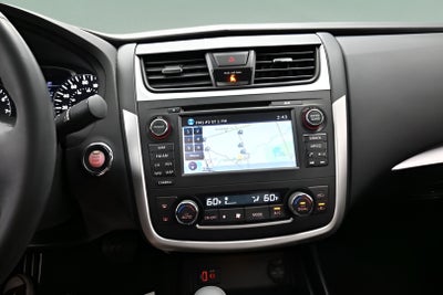 2017 Nissan Altima 2.5 SV