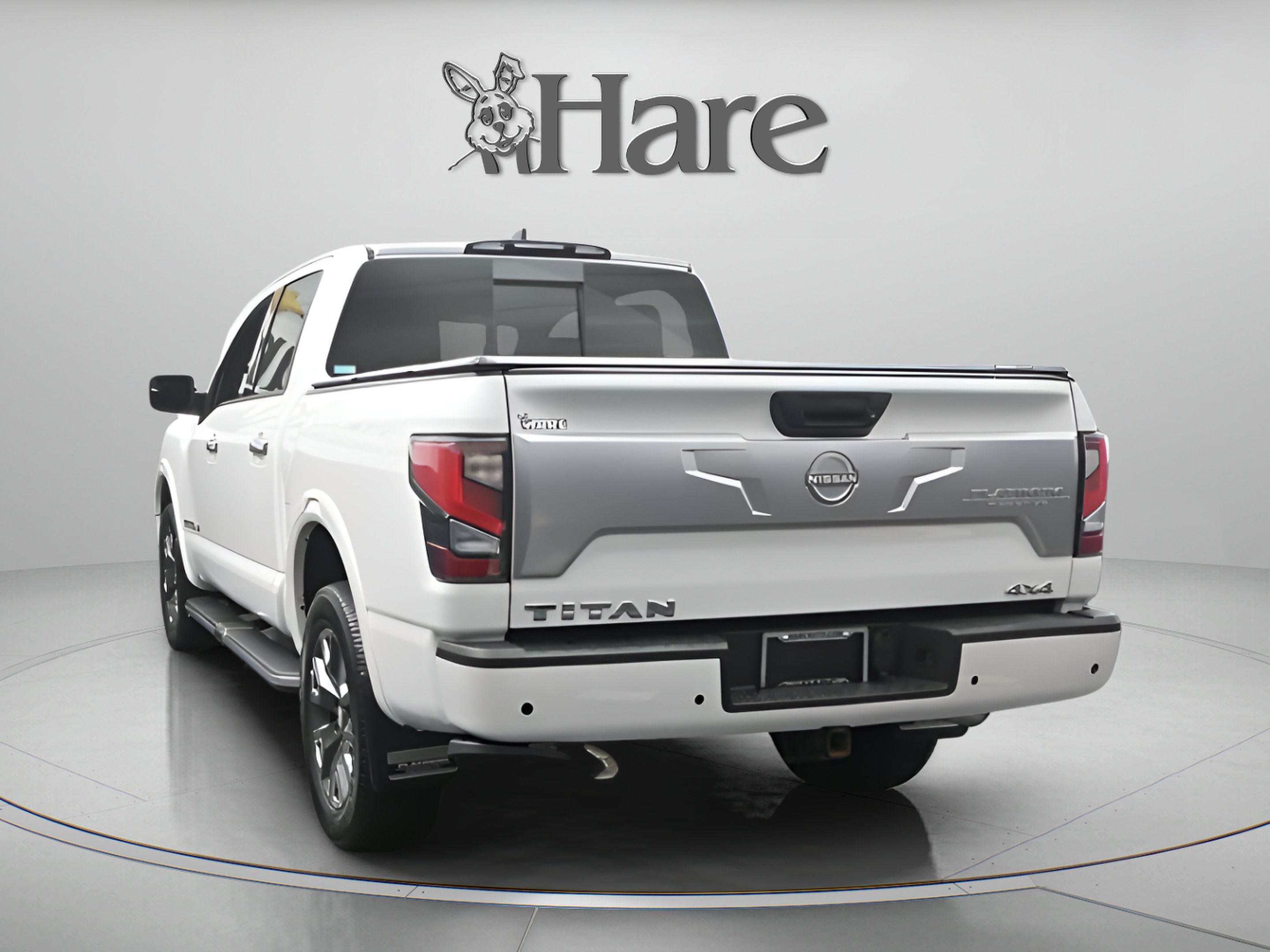 2023 Nissan TITAN Crew Cab Platinum Reserve 4x4