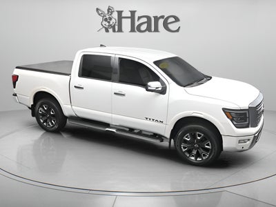 2023 Nissan TITAN Crew Cab Platinum Reserve 4x4