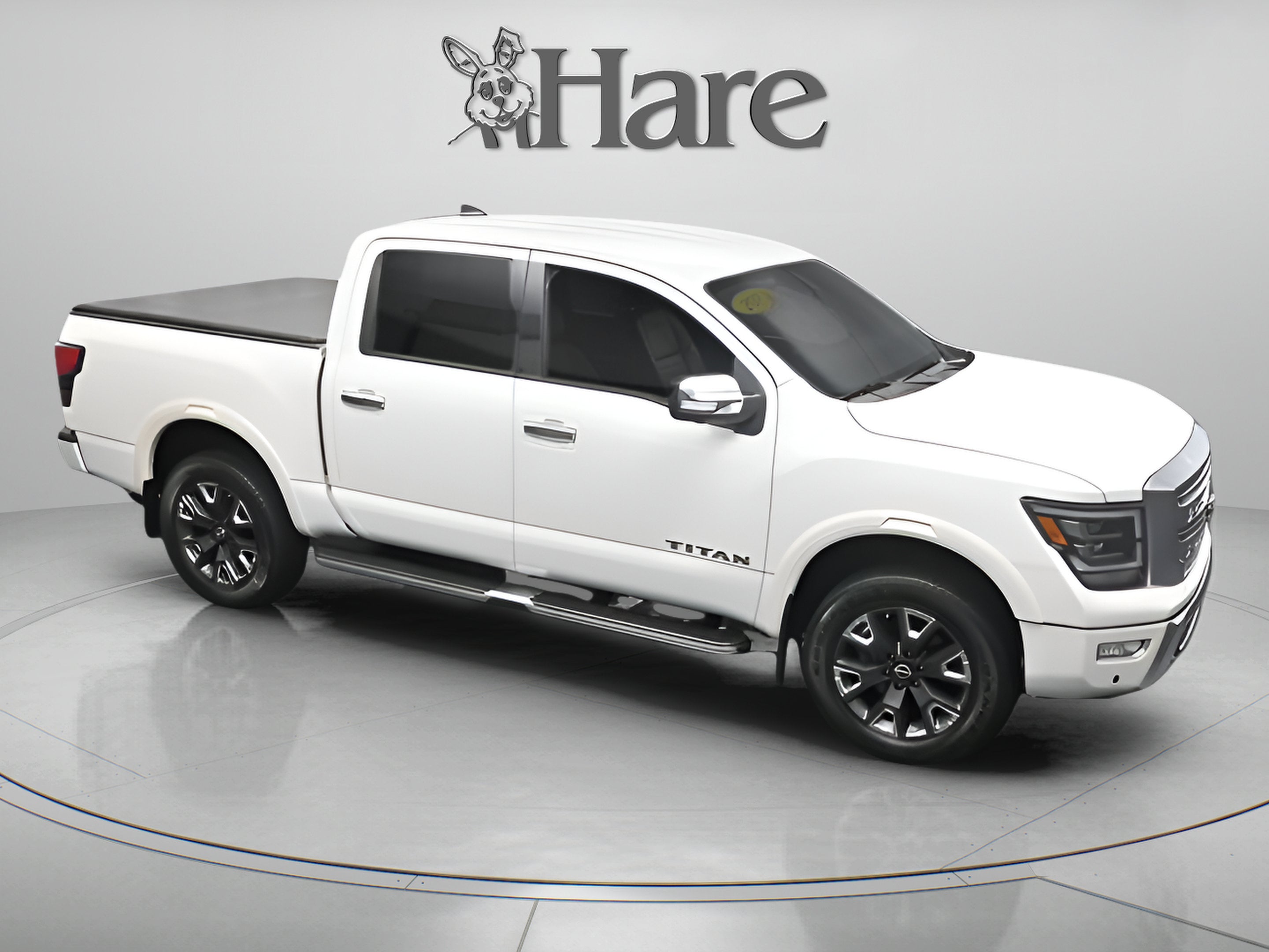 2023 Nissan TITAN Crew Cab Platinum Reserve 4x4