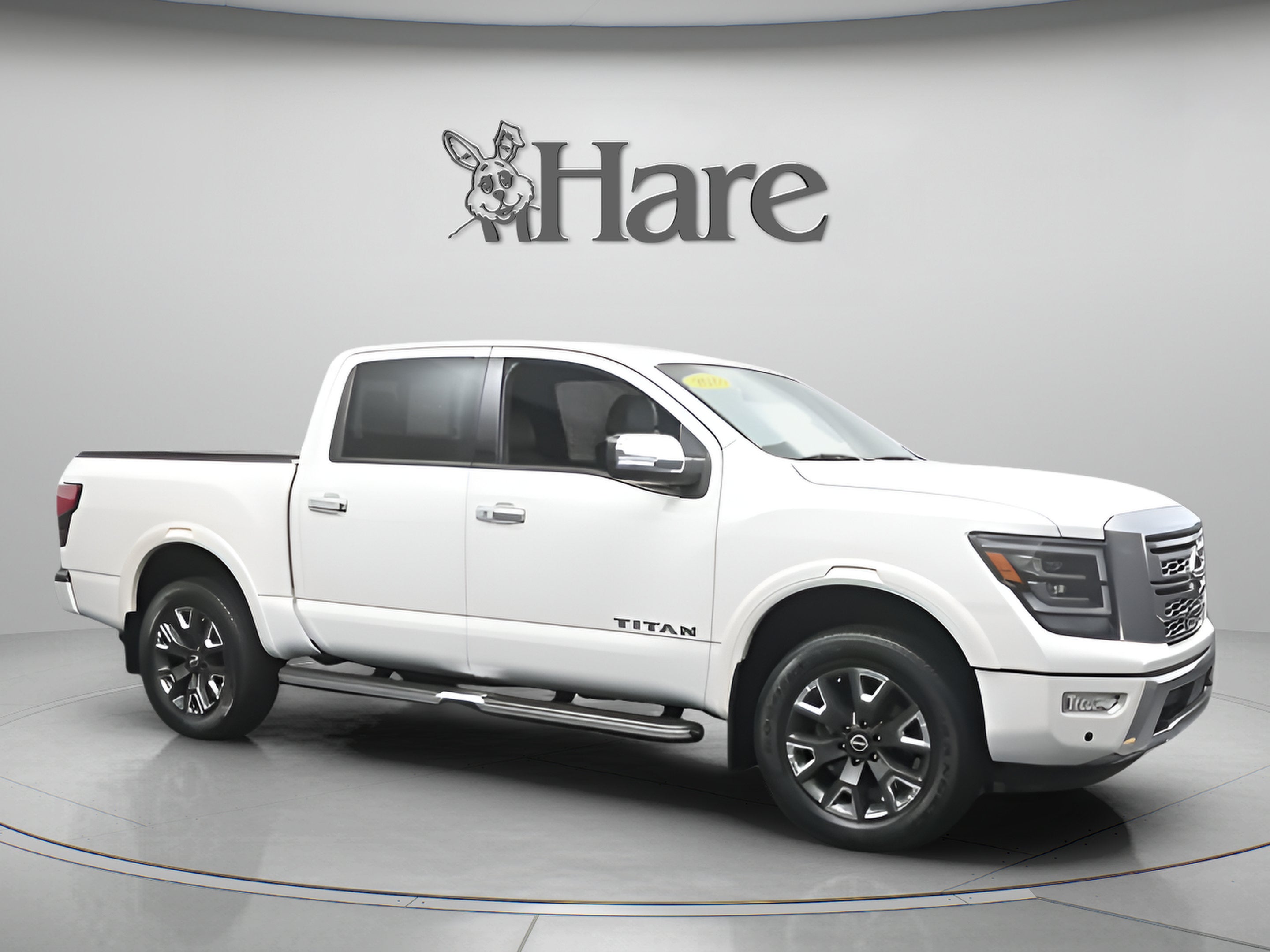 2023 Nissan TITAN Crew Cab Platinum Reserve 4x4