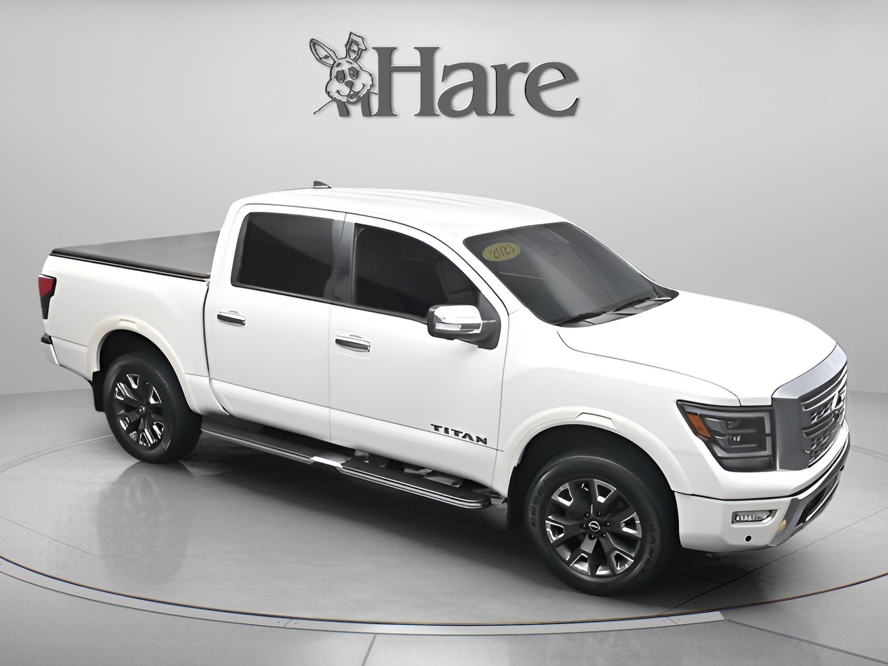 2023 Nissan TITAN Crew Cab Platinum Reserve 4x4