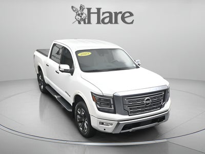 2023 Nissan TITAN Crew Cab Platinum Reserve 4x4