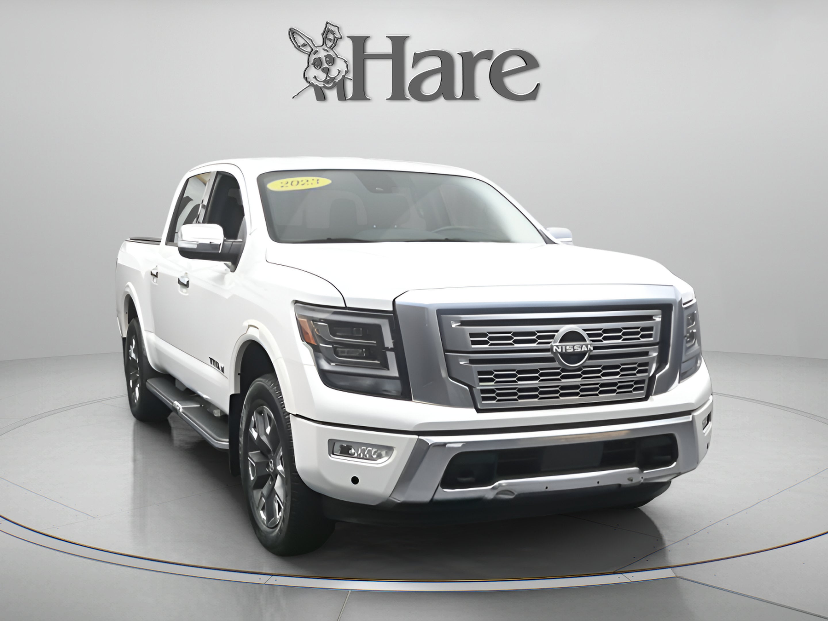 2023 Nissan TITAN Crew Cab Platinum Reserve 4x4