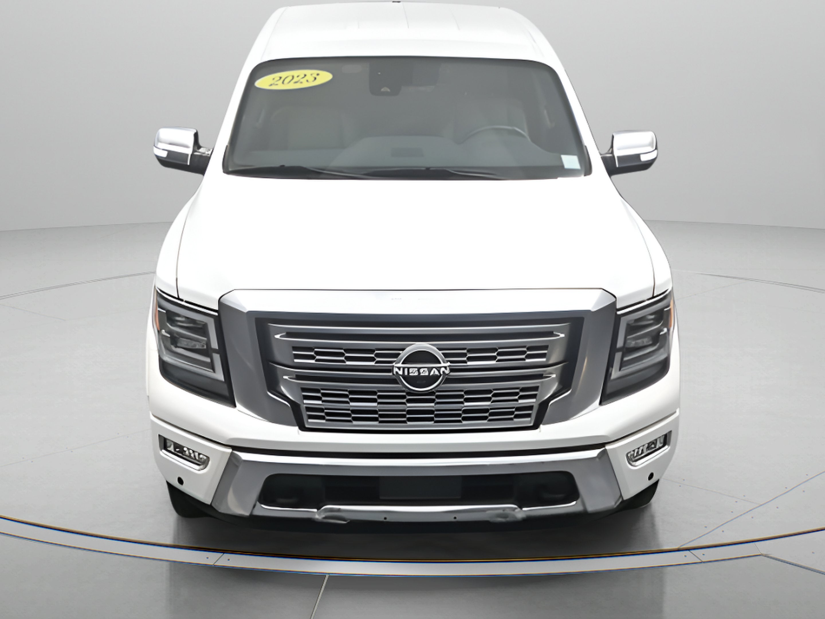 2023 Nissan TITAN Crew Cab Platinum Reserve 4x4