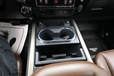 2023 Nissan TITAN Crew Cab Platinum Reserve 4x4