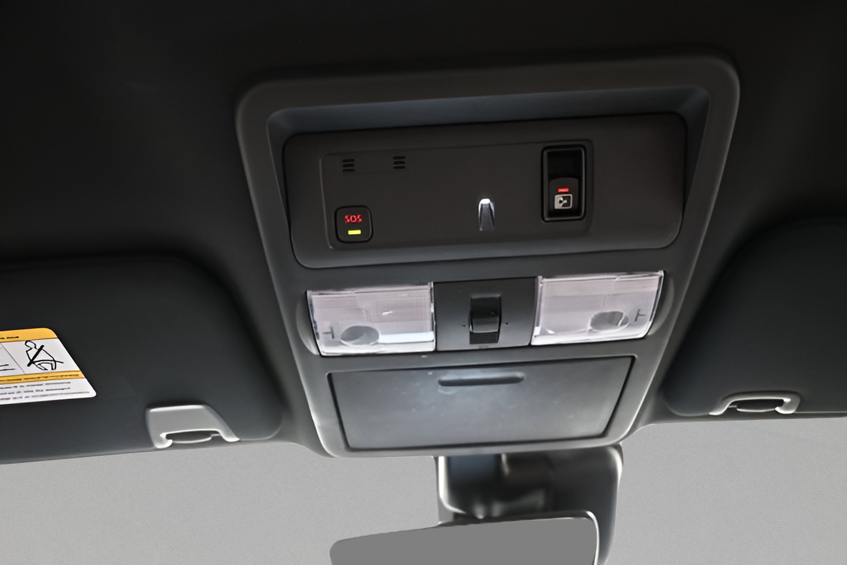 2023 Nissan TITAN Crew Cab Platinum Reserve 4x4