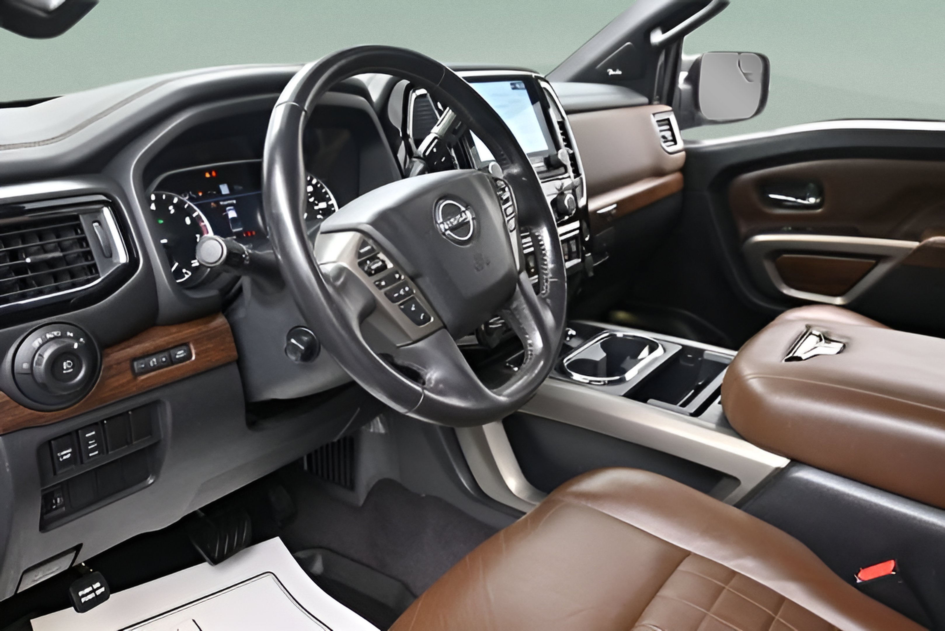 2023 Nissan TITAN Crew Cab Platinum Reserve 4x4