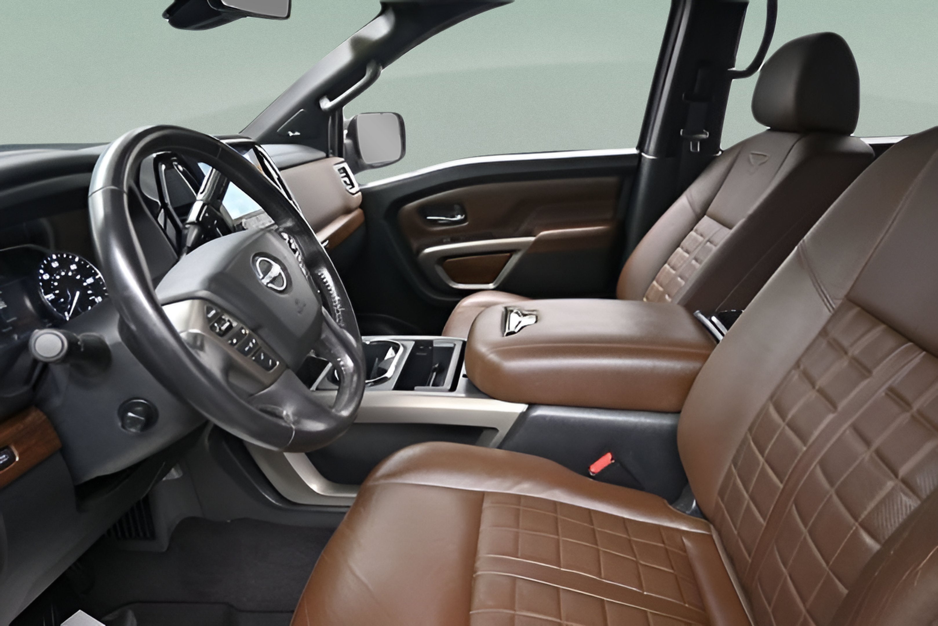 2023 Nissan TITAN Crew Cab Platinum Reserve 4x4