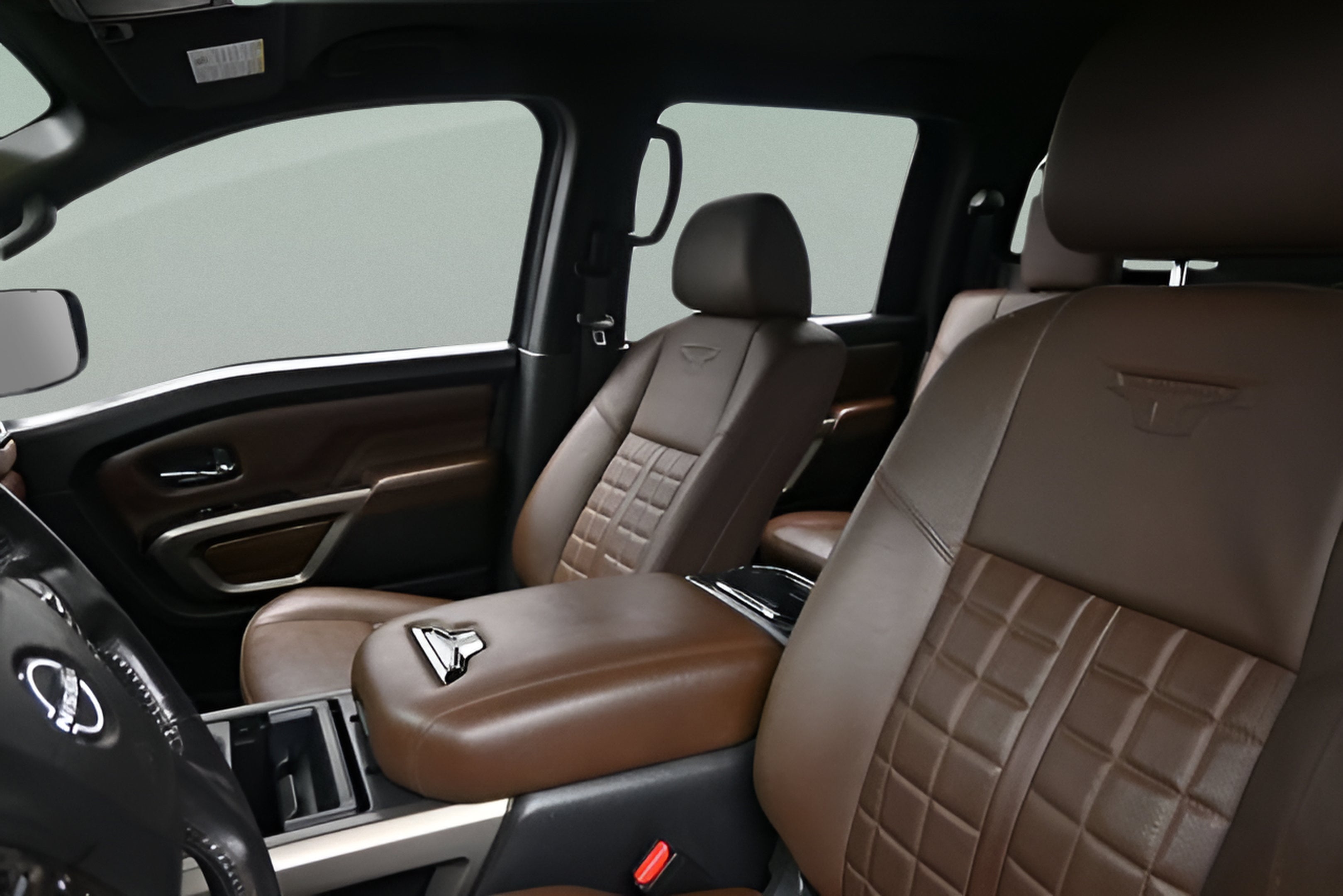 2023 Nissan TITAN Crew Cab Platinum Reserve 4x4