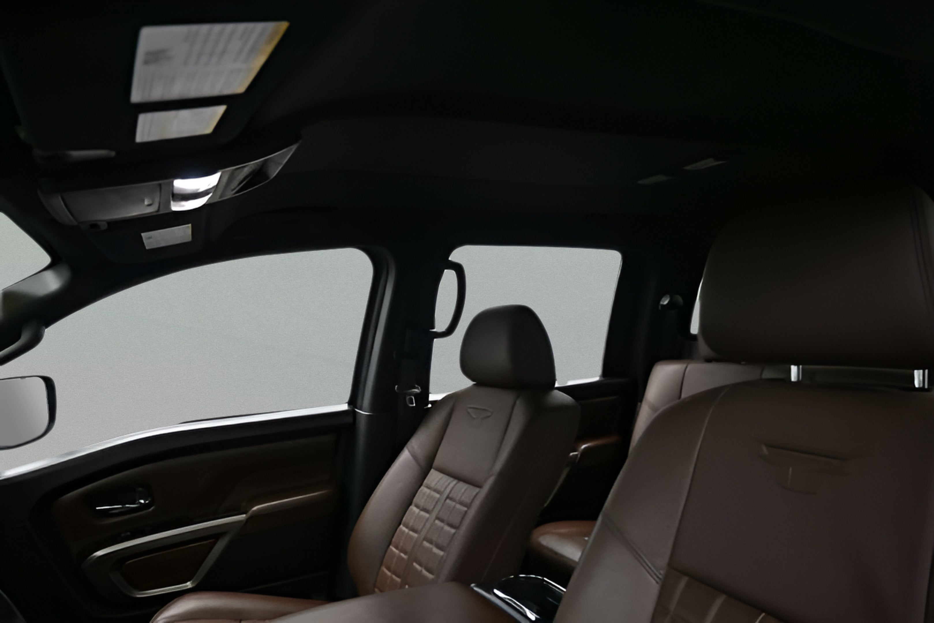 2023 Nissan TITAN Crew Cab Platinum Reserve 4x4