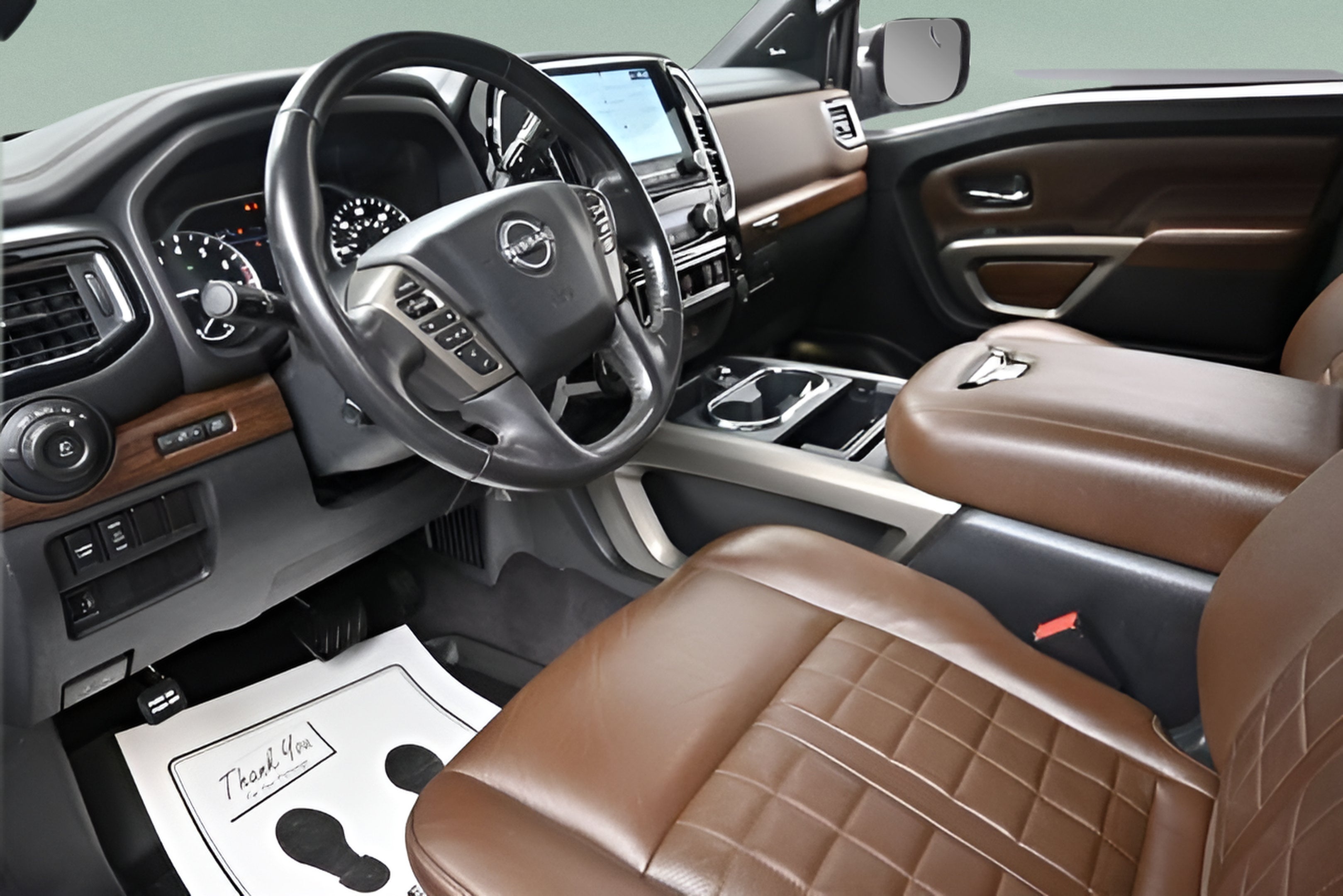 2023 Nissan TITAN Crew Cab Platinum Reserve 4x4