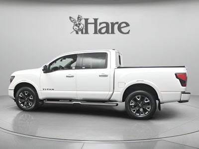 2023 Nissan TITAN Crew Cab Platinum Reserve 4x4