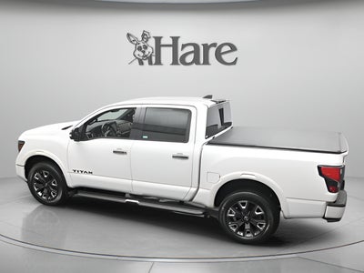 2023 Nissan TITAN Crew Cab Platinum Reserve 4x4