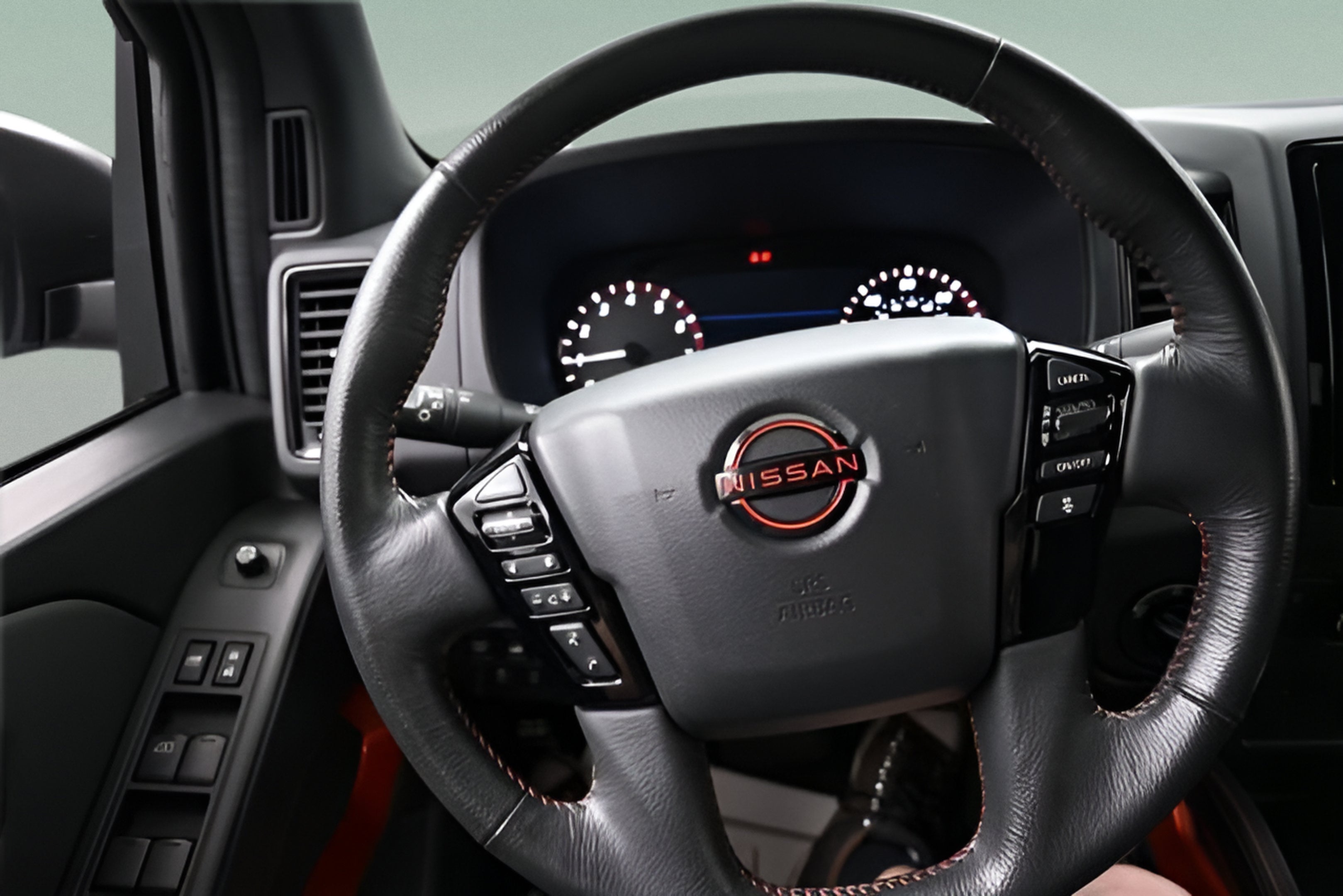 2024 Nissan Frontier Crew Cab PRO-4X 4x4