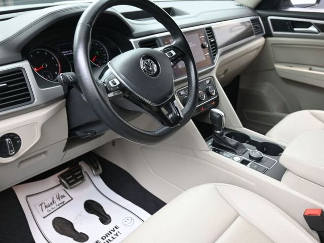 2019 Volkswagen Atlas 3.6L V6 SE w/Technology R-Line
