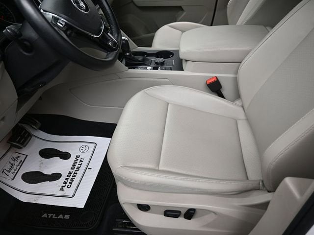 2019 Volkswagen Atlas 3.6L V6 SE w/Technology R-Line