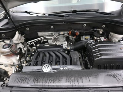 2019 Volkswagen Atlas 3.6L V6 SE w/Technology R-Line