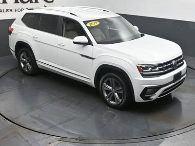 2019 Volkswagen Atlas 3.6L V6 SE w/Technology R-Line