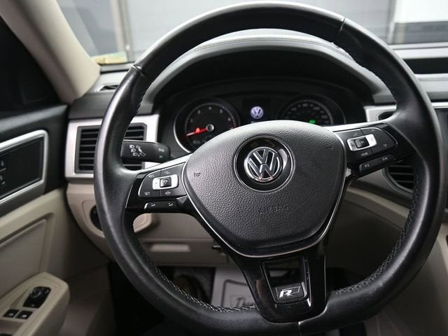 2019 Volkswagen Atlas 3.6L V6 SE w/Technology R-Line
