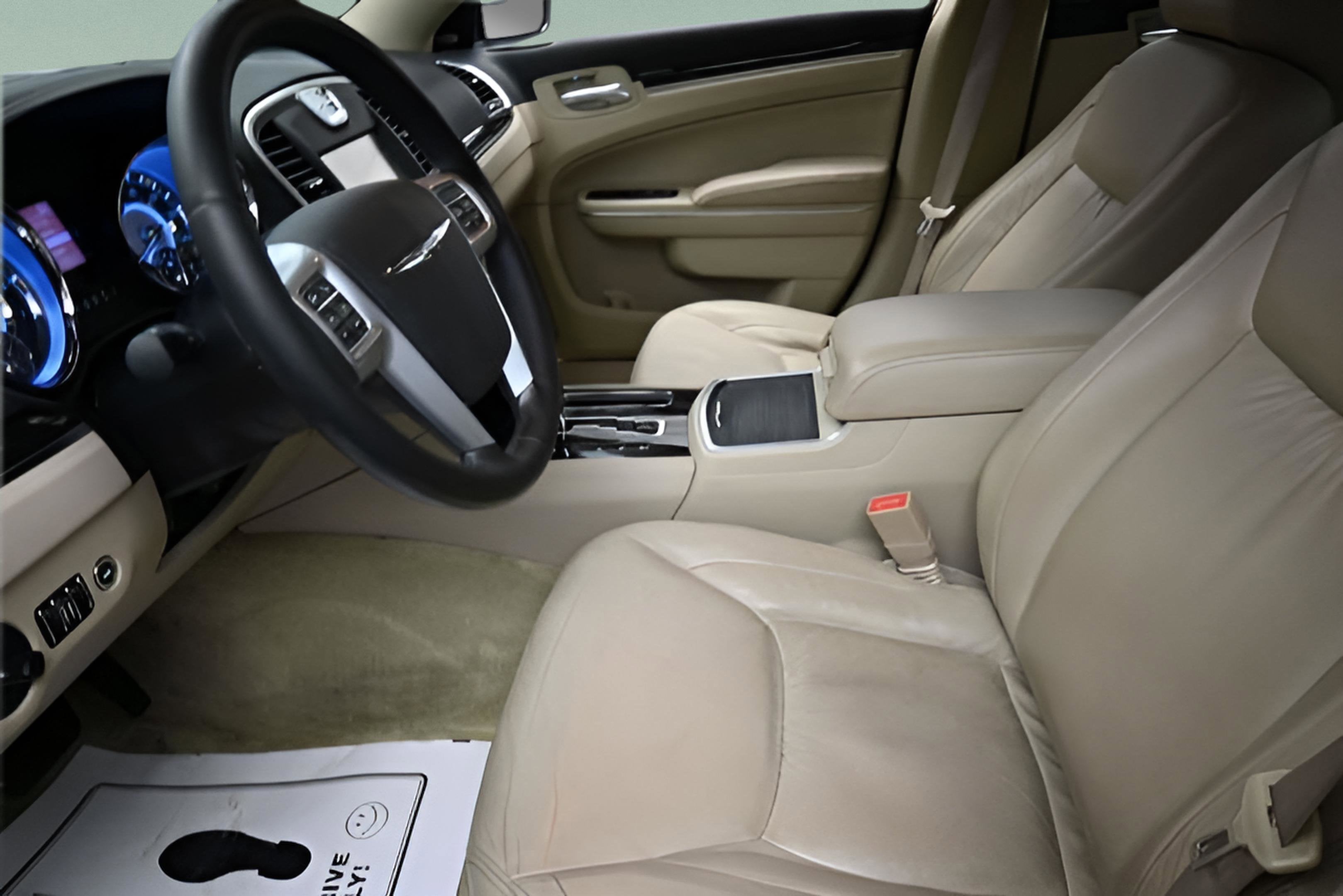 2011 Chrysler 300 Limited