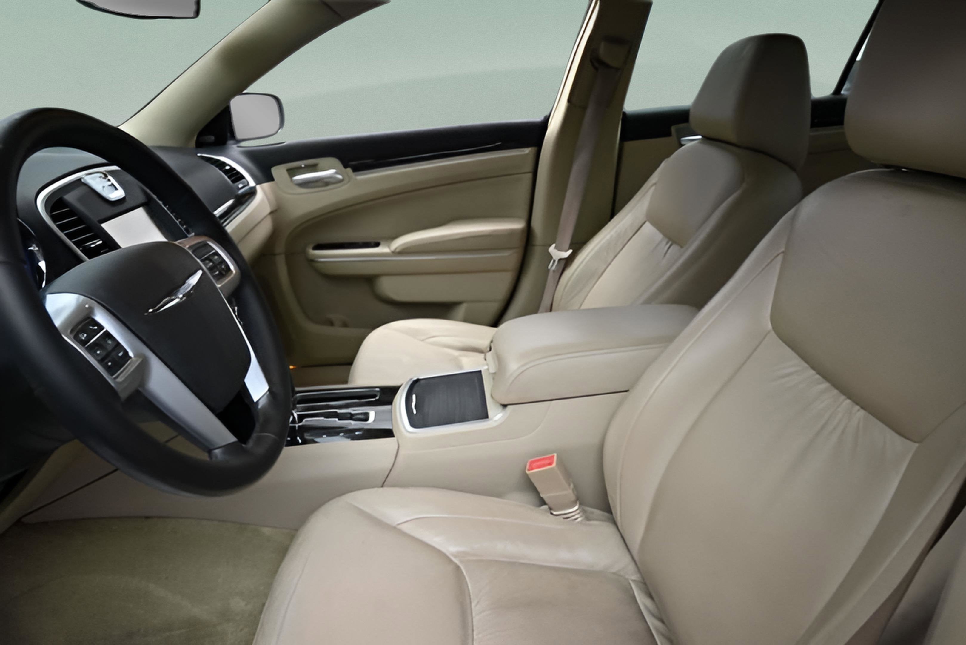 2011 Chrysler 300 Limited