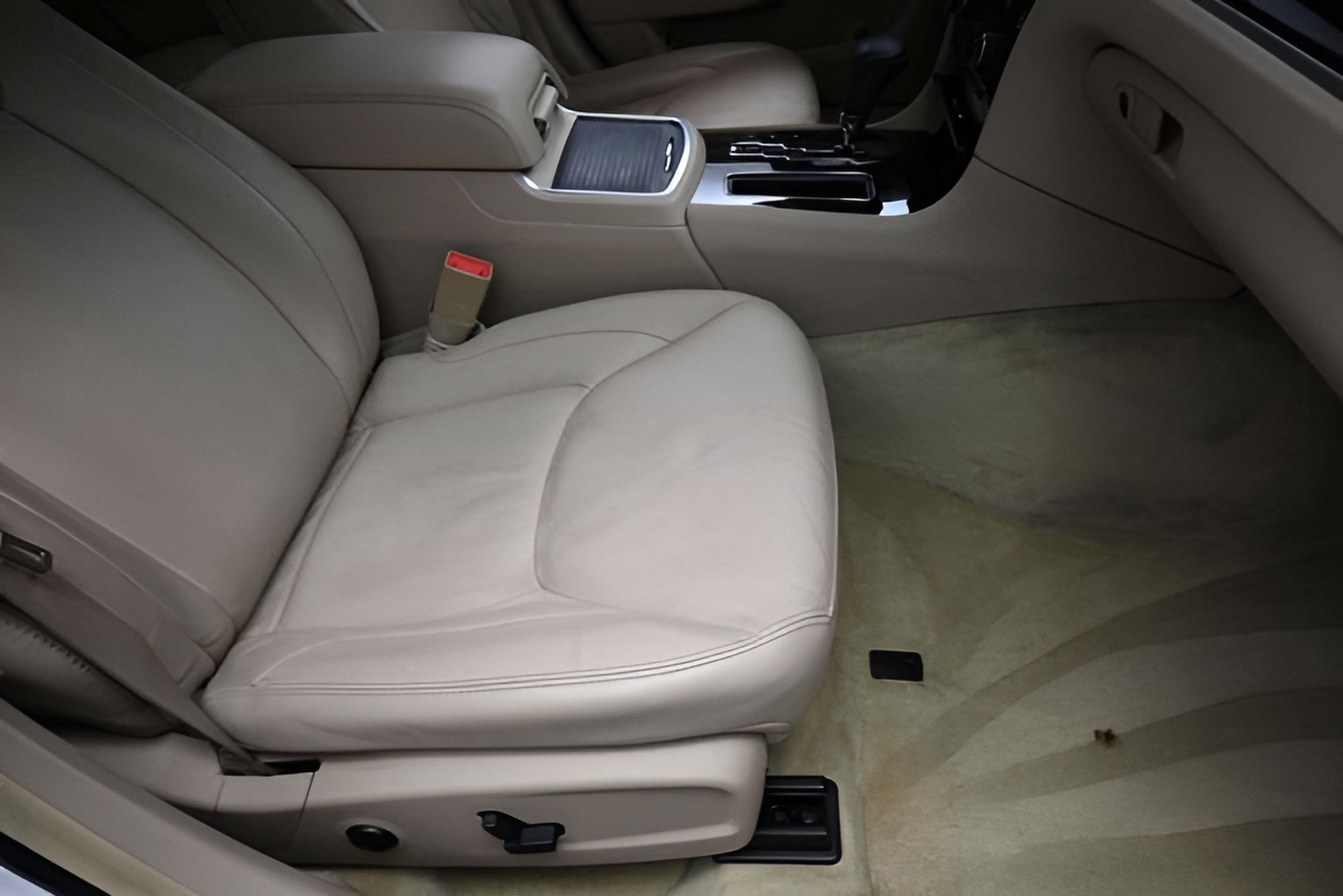 2011 Chrysler 300 Limited