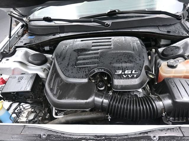 2020 Chrysler 300 Touring L