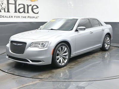 2020 Chrysler 300 Touring L