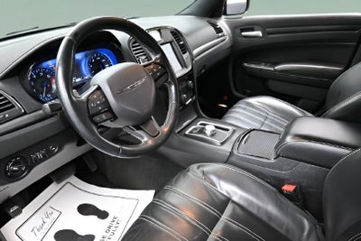 2016 Chrysler 300 300S