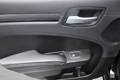2016 Chrysler 300 300S