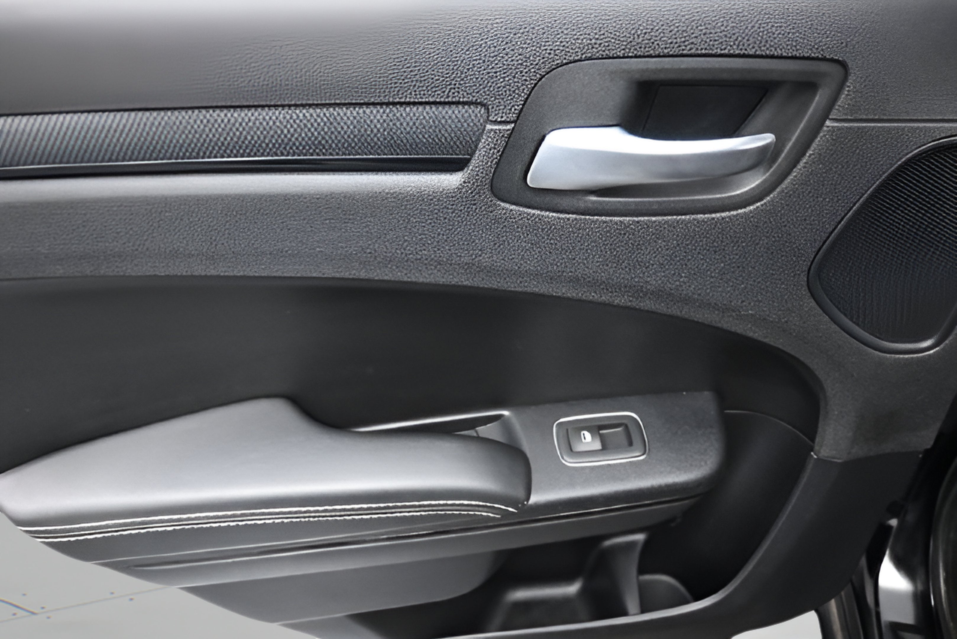 2016 Chrysler 300 300S
