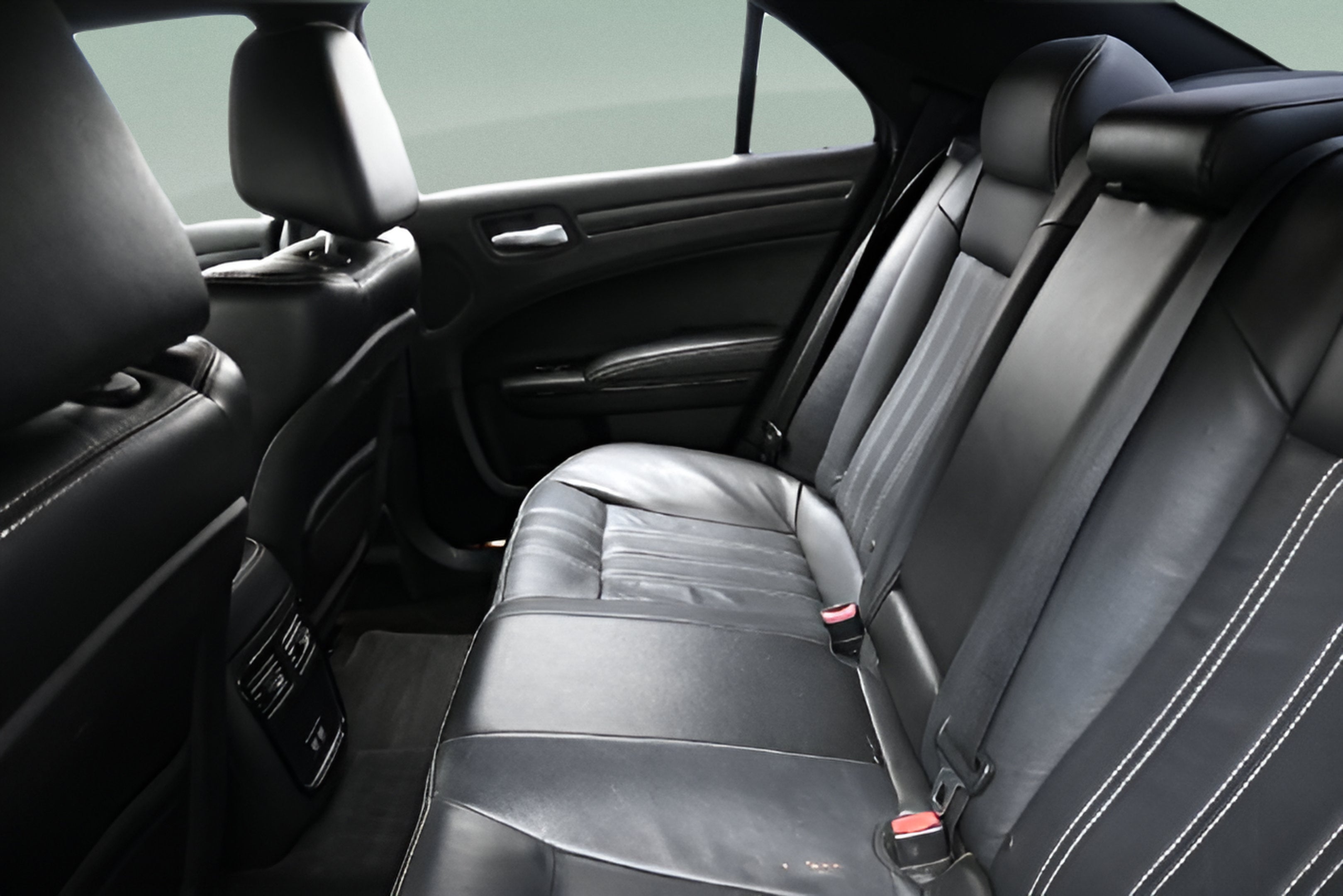 2016 Chrysler 300 300S