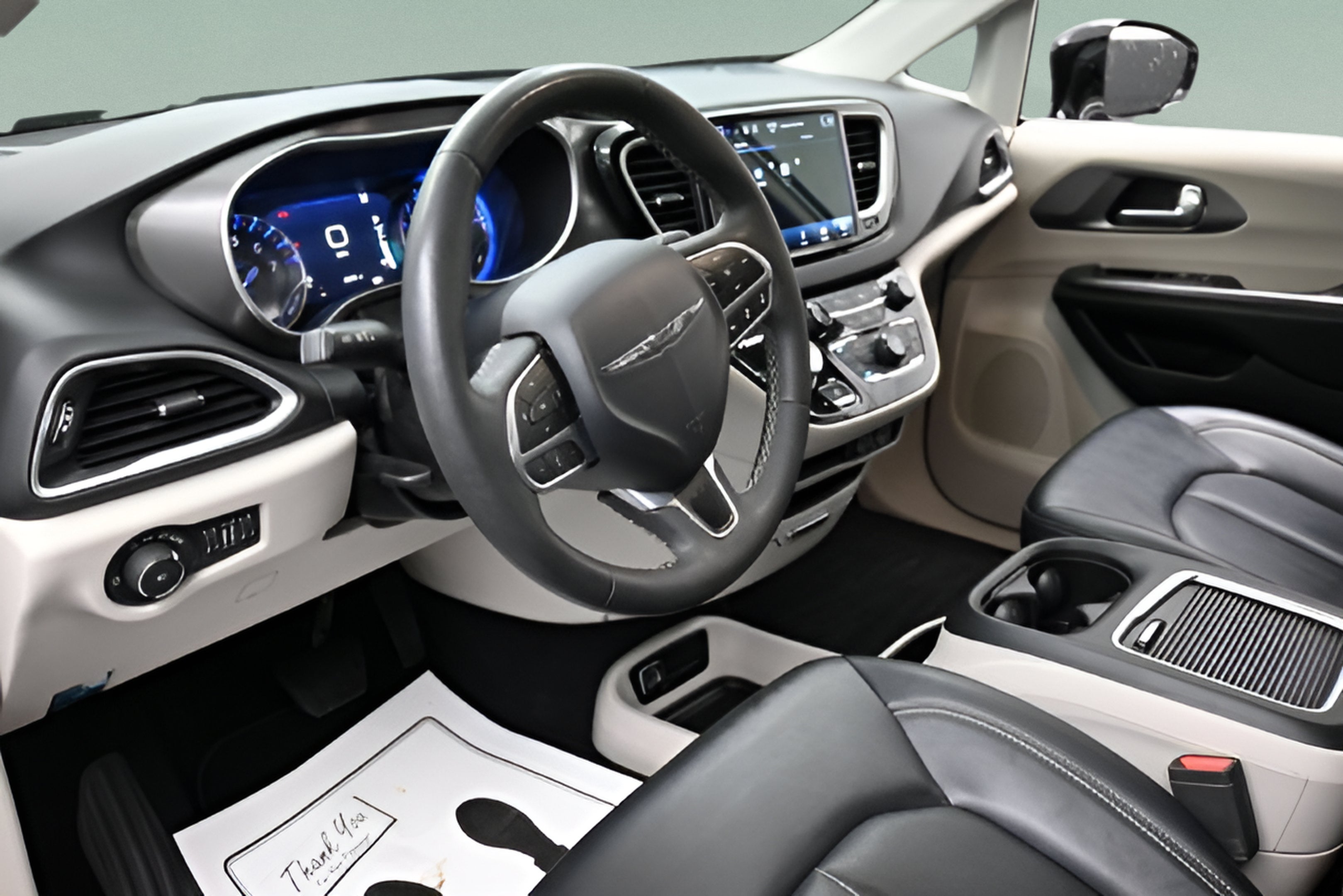 2024 Chrysler Pacifica Touring L