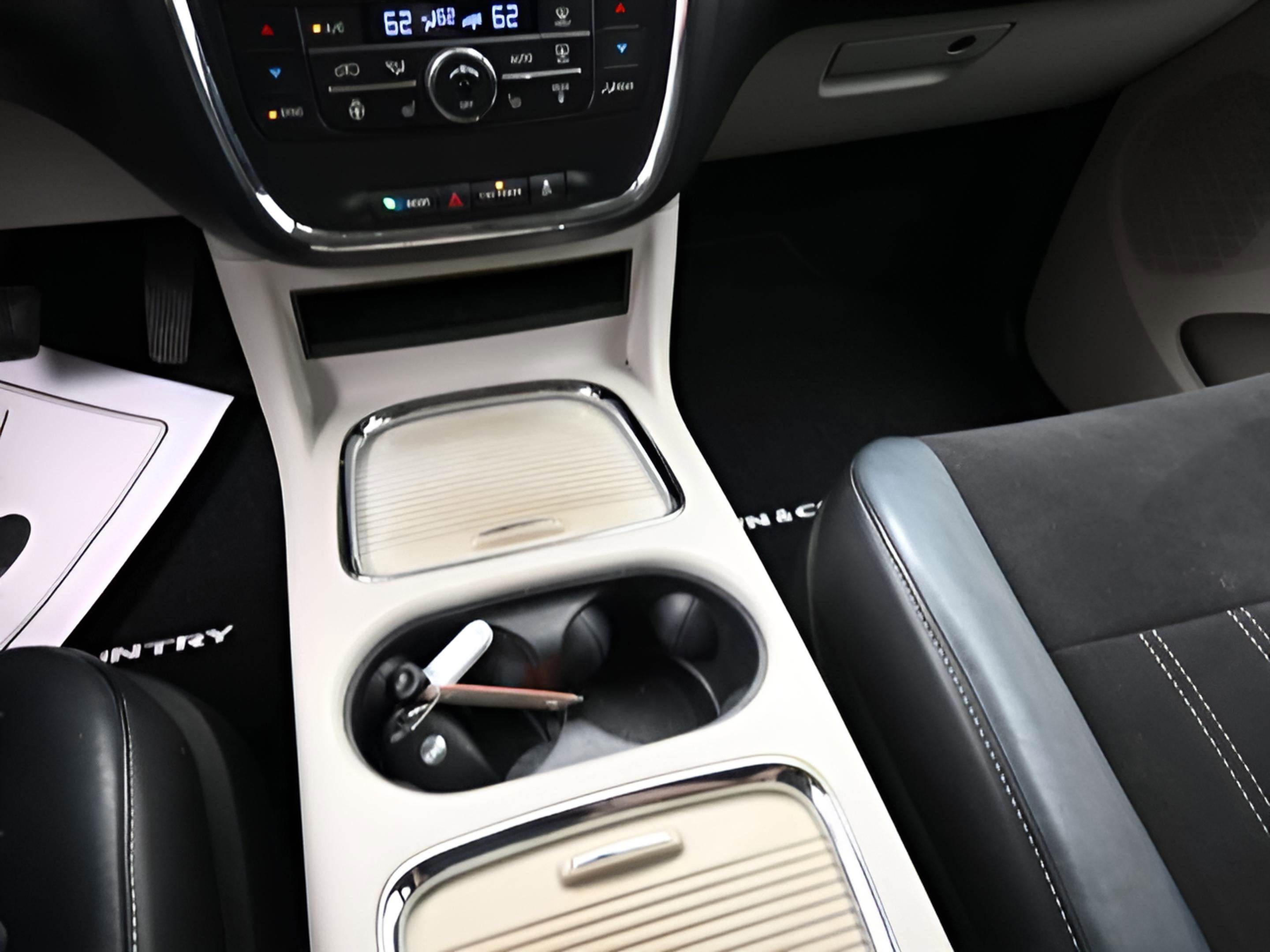 2014 Chrysler Town & Country Touring-L 30th Anniversary