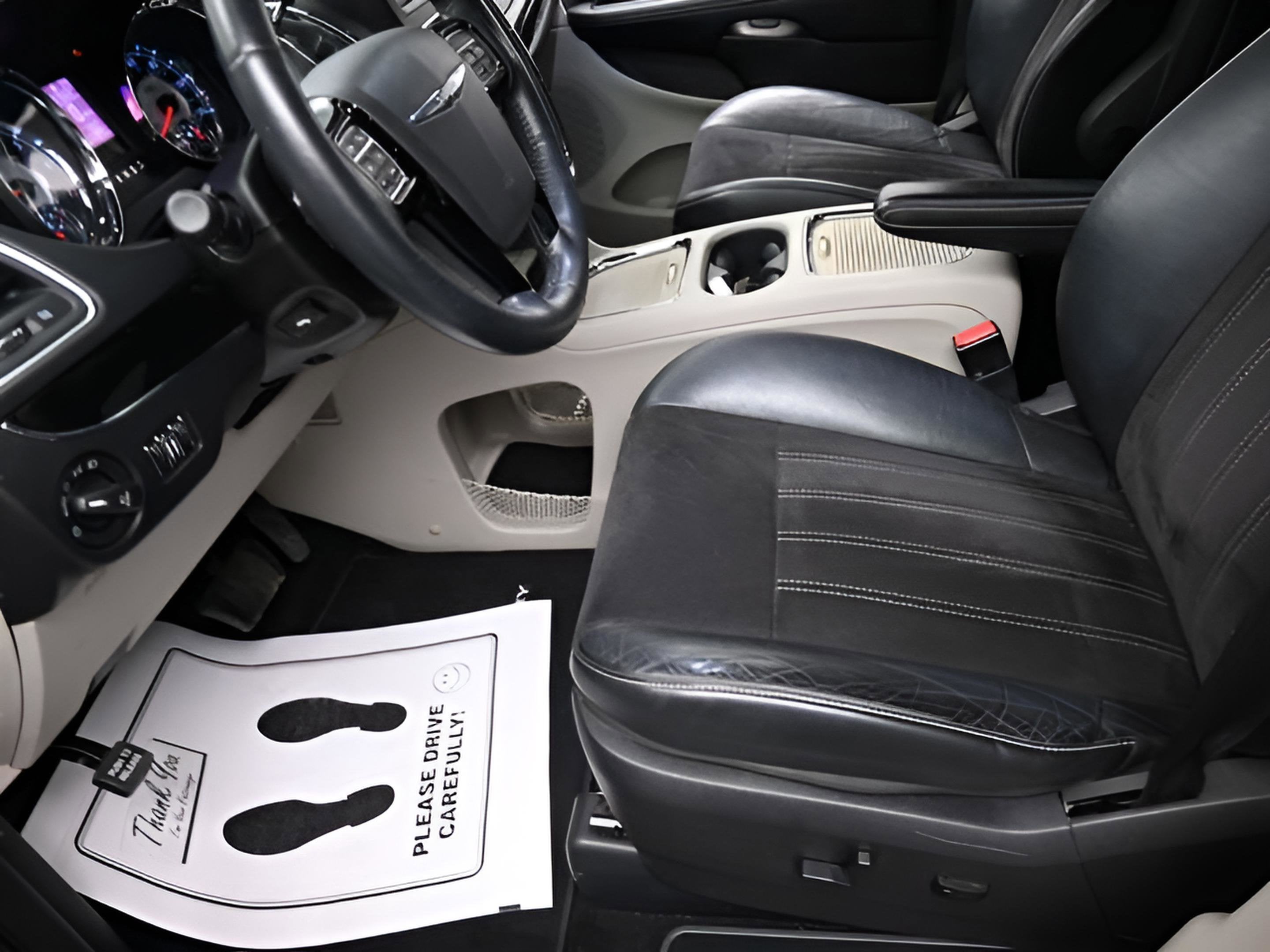 2014 Chrysler Town & Country Touring-L 30th Anniversary