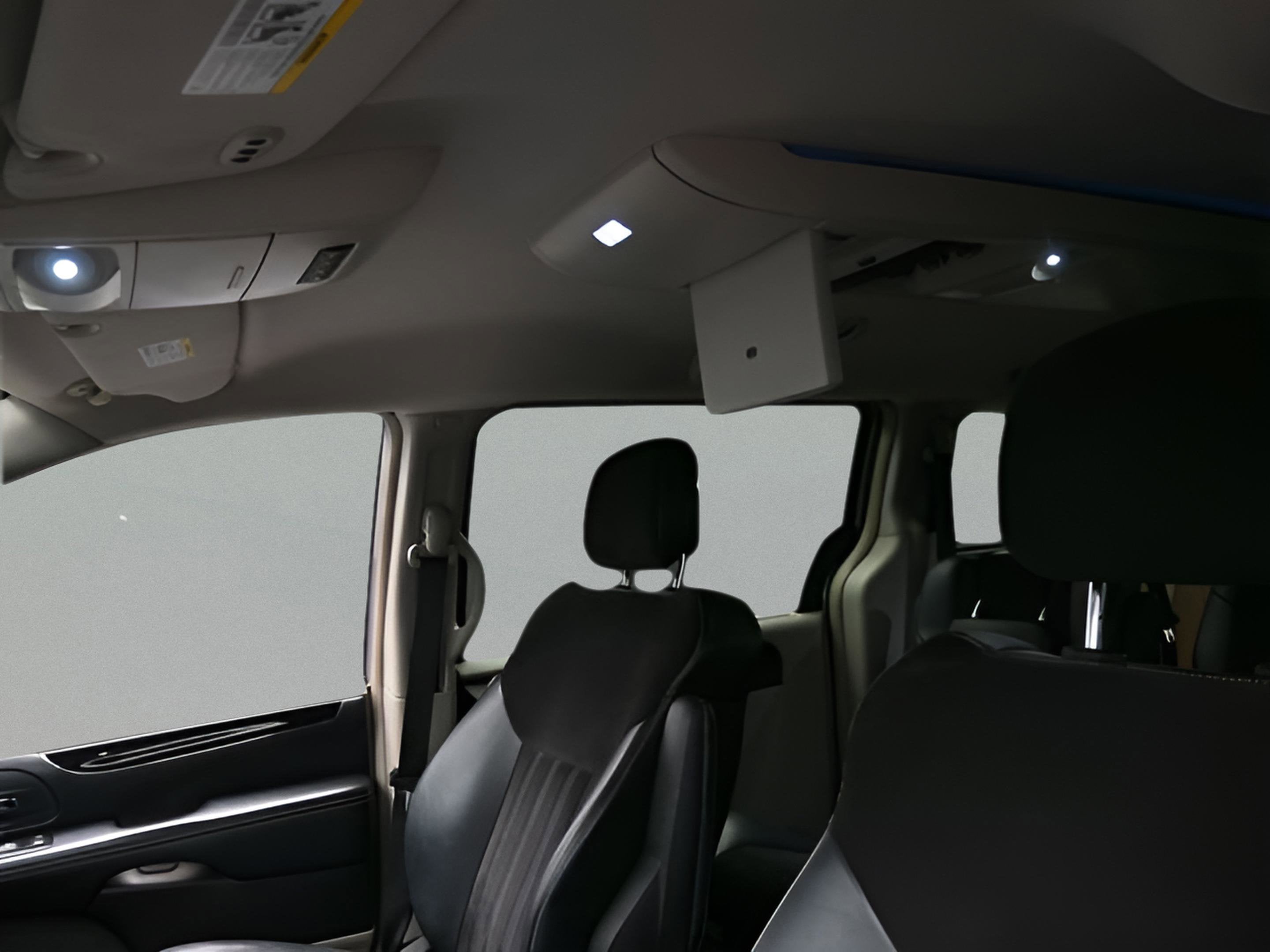 2014 Chrysler Town & Country Touring-L 30th Anniversary