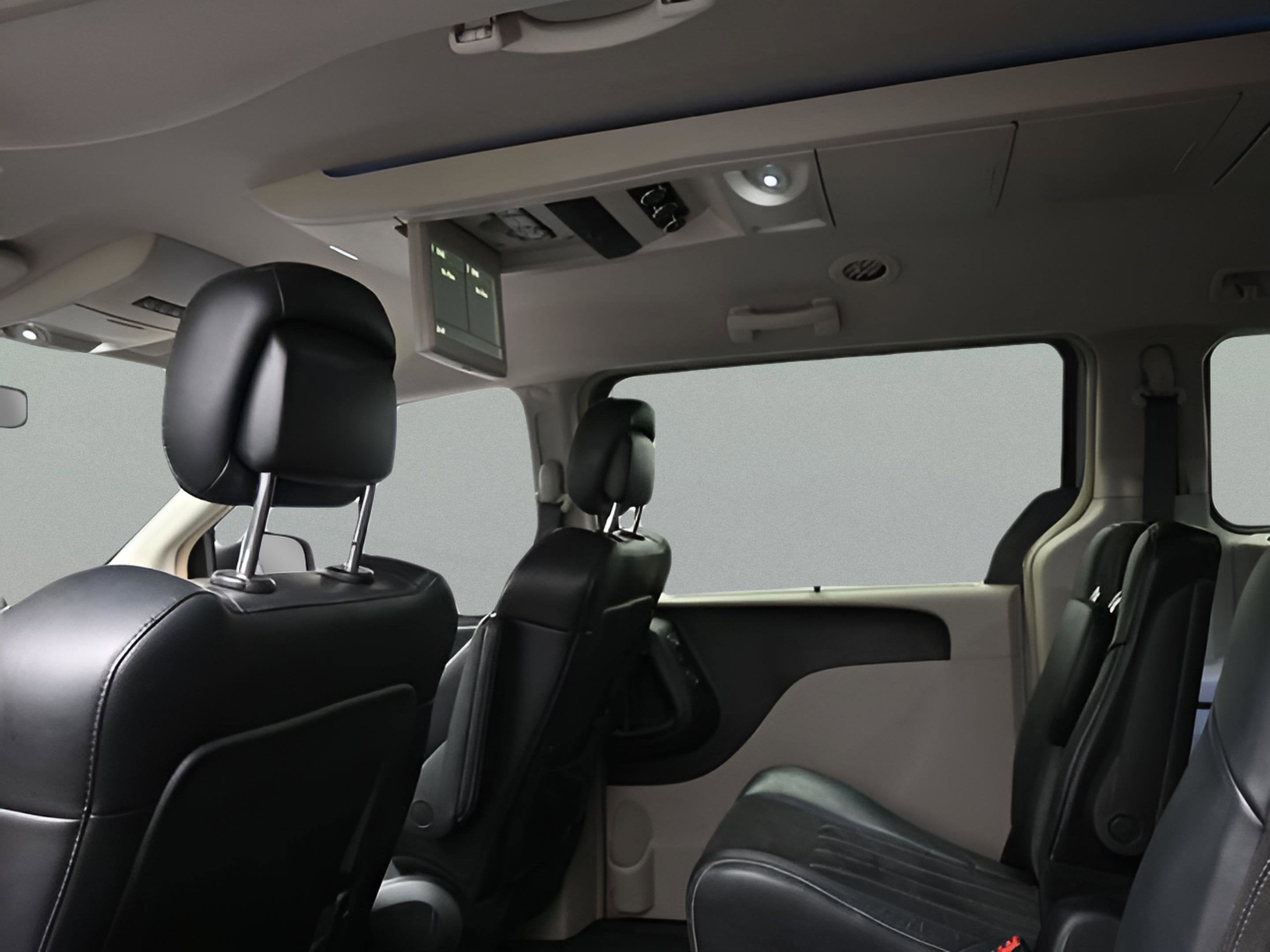 2014 Chrysler Town & Country Touring-L 30th Anniversary