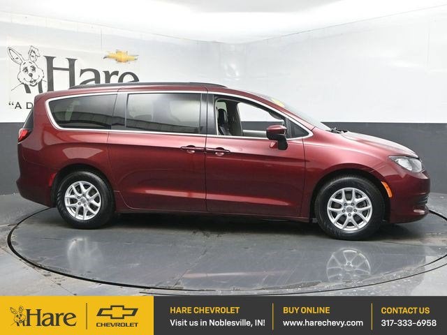 2020 Chrysler Voyager LXI