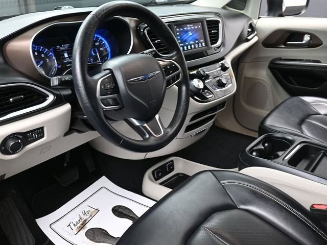 2020 Chrysler Voyager LXI