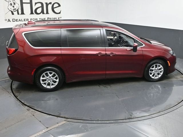 2020 Chrysler Voyager LXI